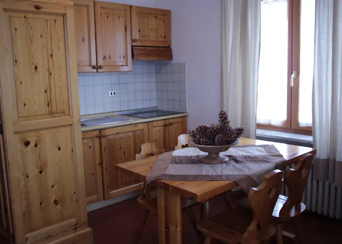 Aparthotel Lo Scoiattolo La Magdeleine