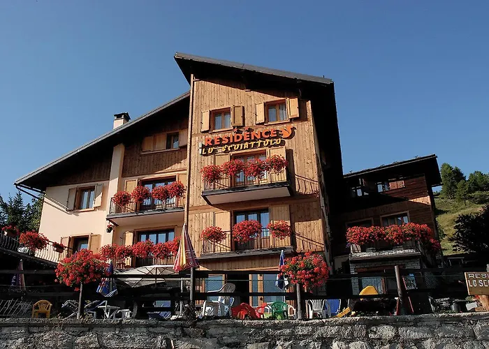 Aparthotel Lo Scoiattolo 2*