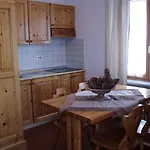 Appart hôtel Lo Scoiattolo La Magdeleine