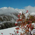 Appart hôtel Lo Scoiattolo 2*