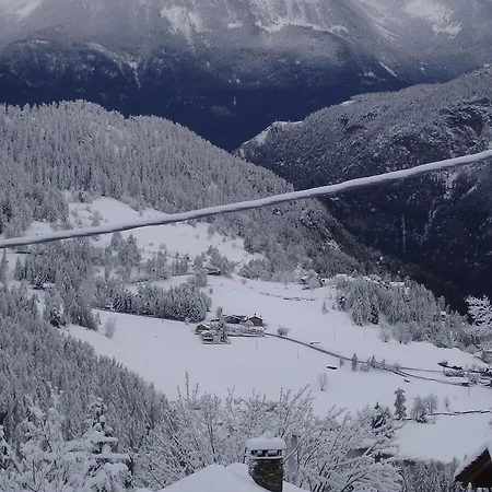 Lo Scoiattolo Aparthotel 2*