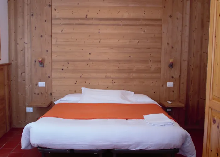 Lo Scoiattolo 拉马格德莱伊内